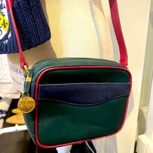 Vintage cross body camera bag leather- burgundy preppy varsity 90s 80s